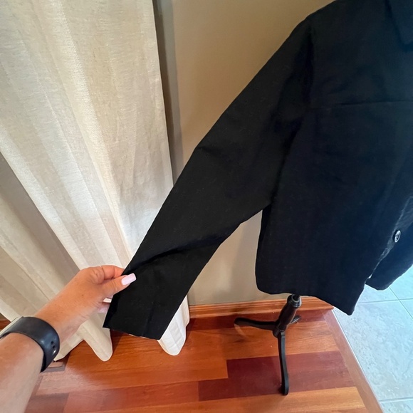 Woman's Studio Works Black Eyelet Cotton Line Button Up Jacket, Size 2X - Picture 6 of 13